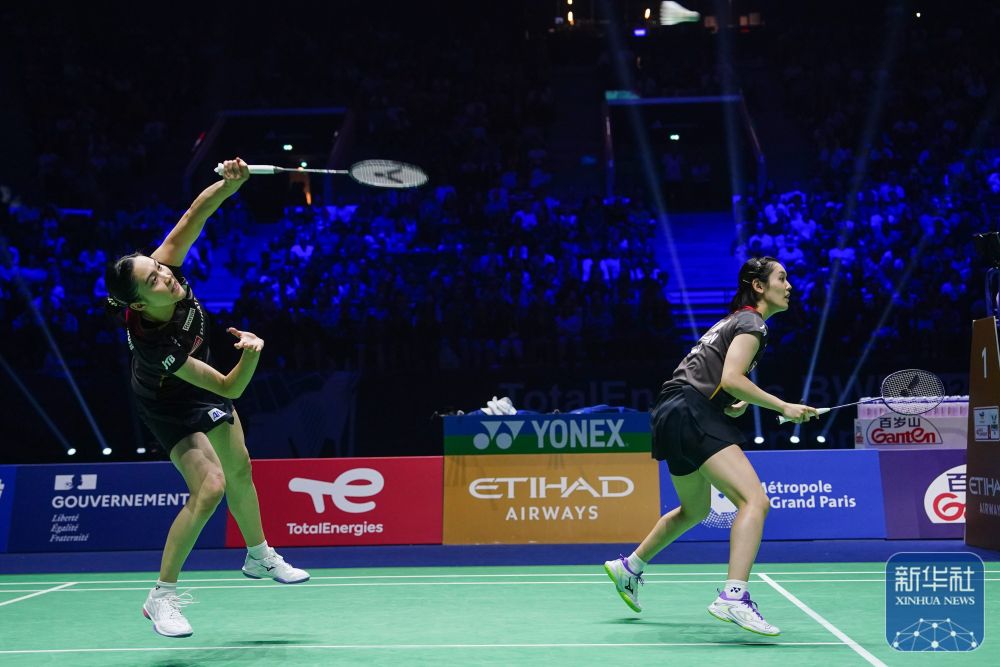 托莫里冬窗 托莫里冬窗